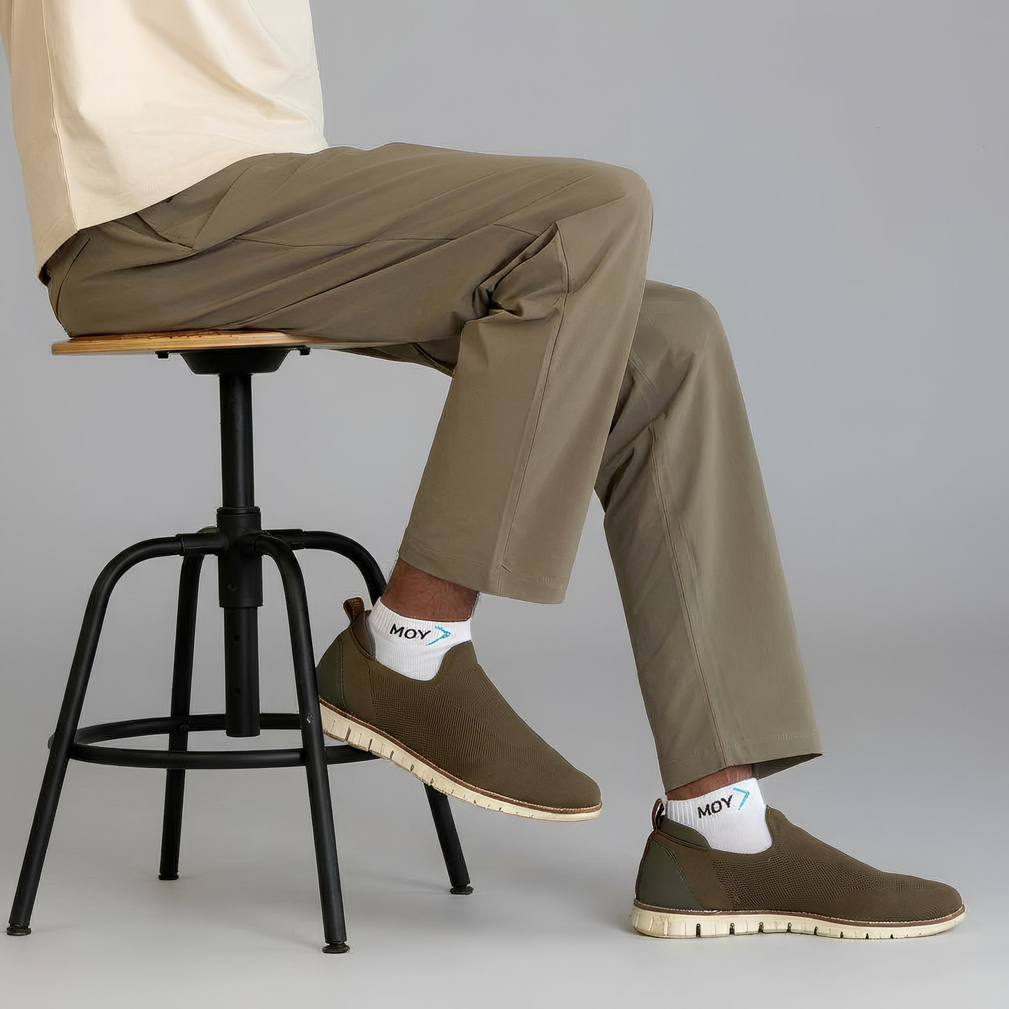 Move Detailed Stone Pants