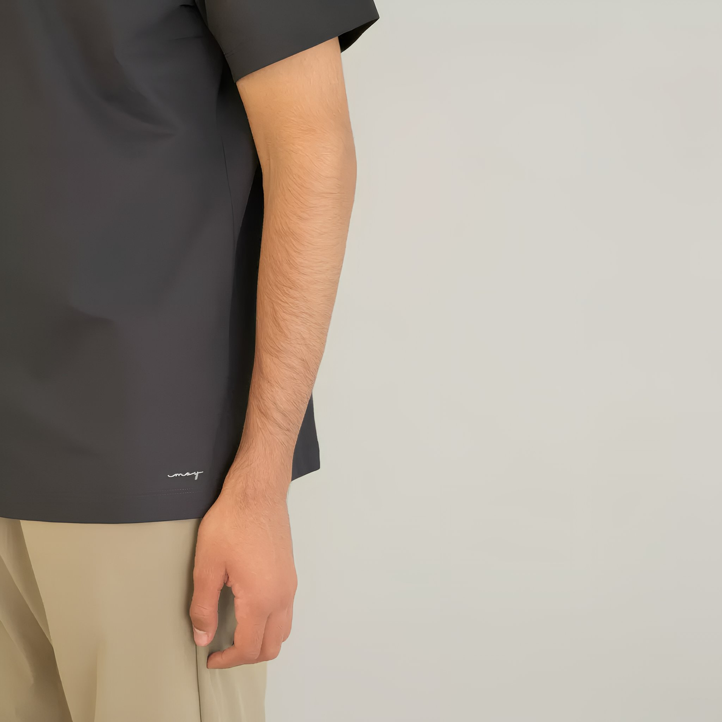 Airflow Black T-Shirt